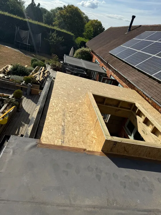 Rooflight kerb built on a flat roof
